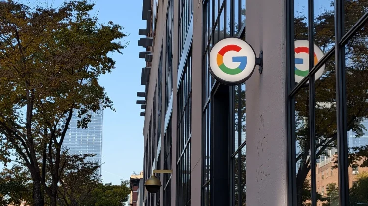 GOOGLE
