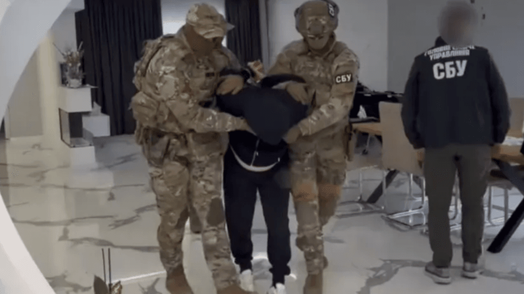 02c05260 2cd5 11f0 8969 55735830a270