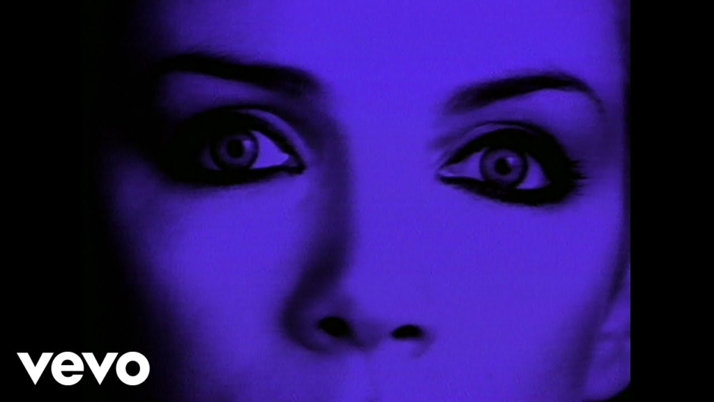 Top 5 Key Ways ‘Sweet Dreams’ (Are Made of This) Changed Pop Culture 2 image 959