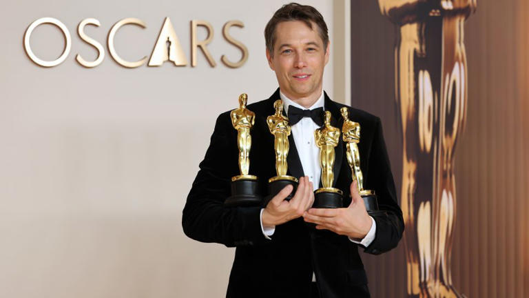 Top 7 Cannes 2025 Highlights: Directors, Tariffs & Tom Cruise 3 image 972