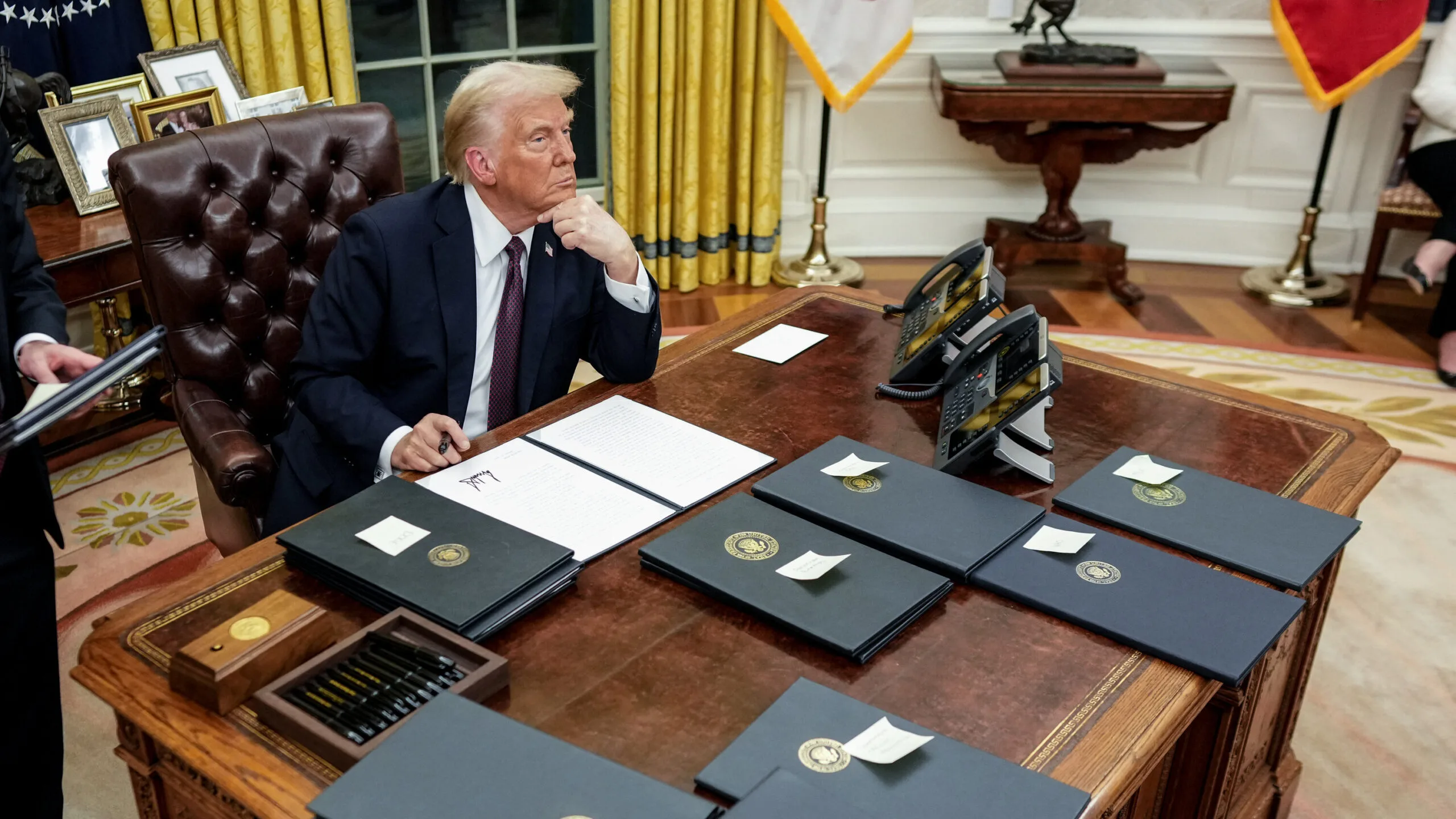 Supreme Court Reviews Trump’s Birthright Citizenship Order