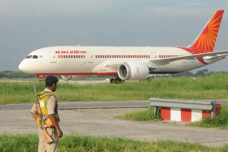 How Safe Are Boeing 787 Dreamliners? Safety Record Under Scrutiny