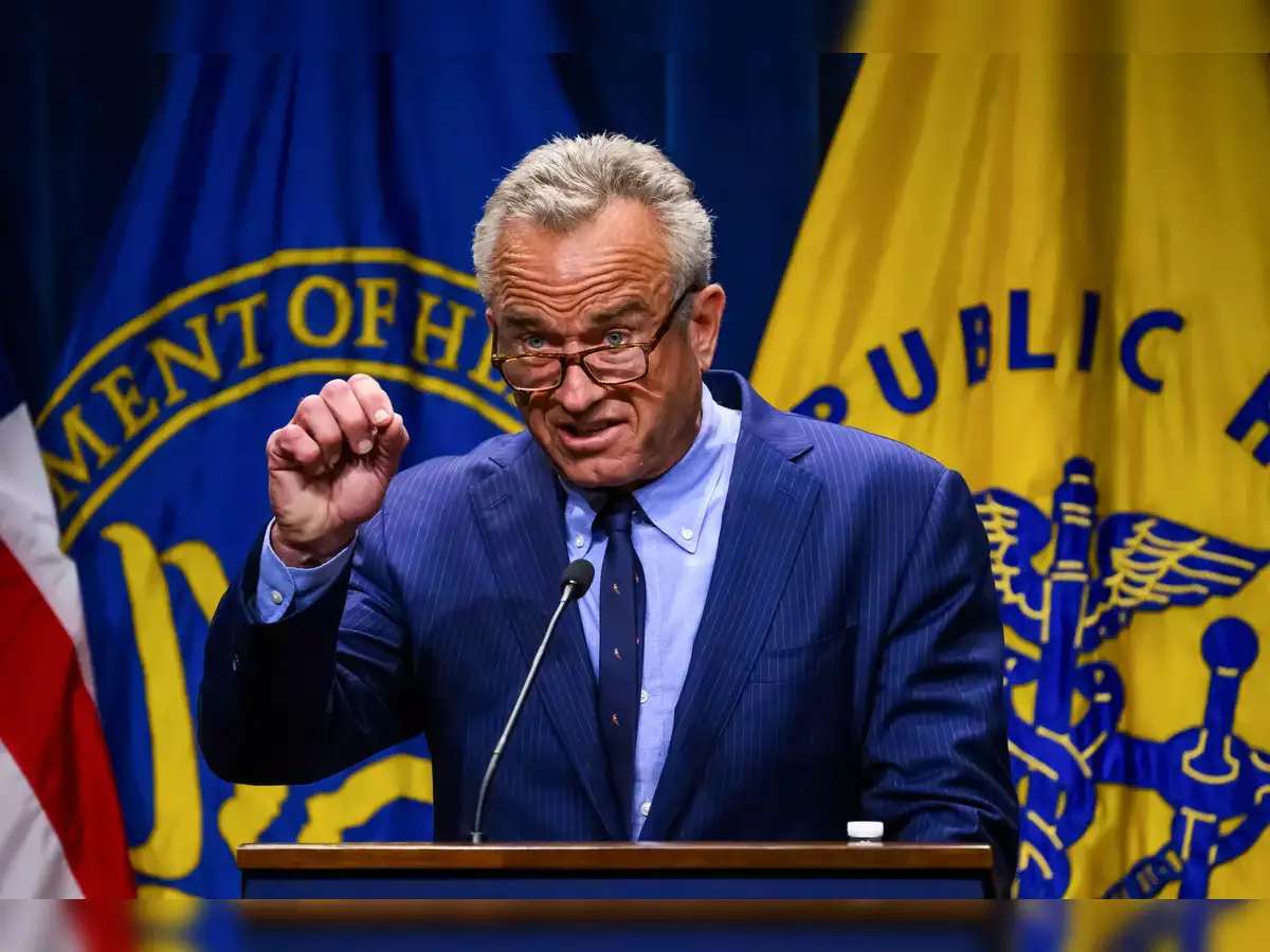 rfk jr ousts entire us vaccine panel over alleged conflicts